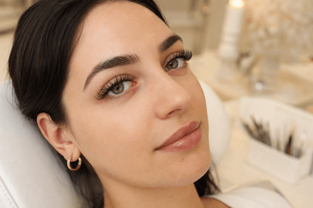 Can I get lash extensions if I have blepharitis?